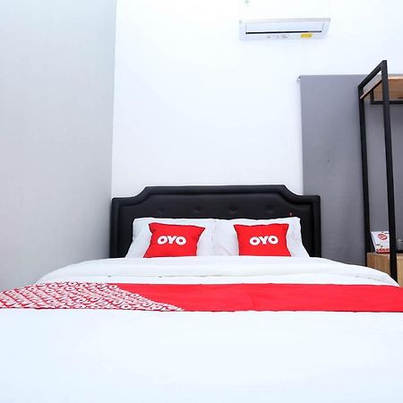 Safara Guesthouse Syariah Semarang Extérieur photo