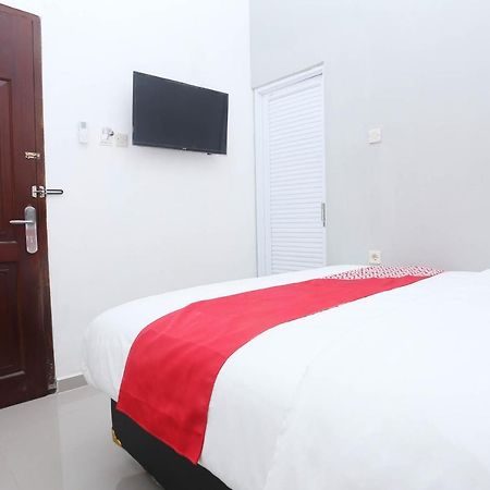 Safara Guesthouse Syariah Semarang Extérieur photo