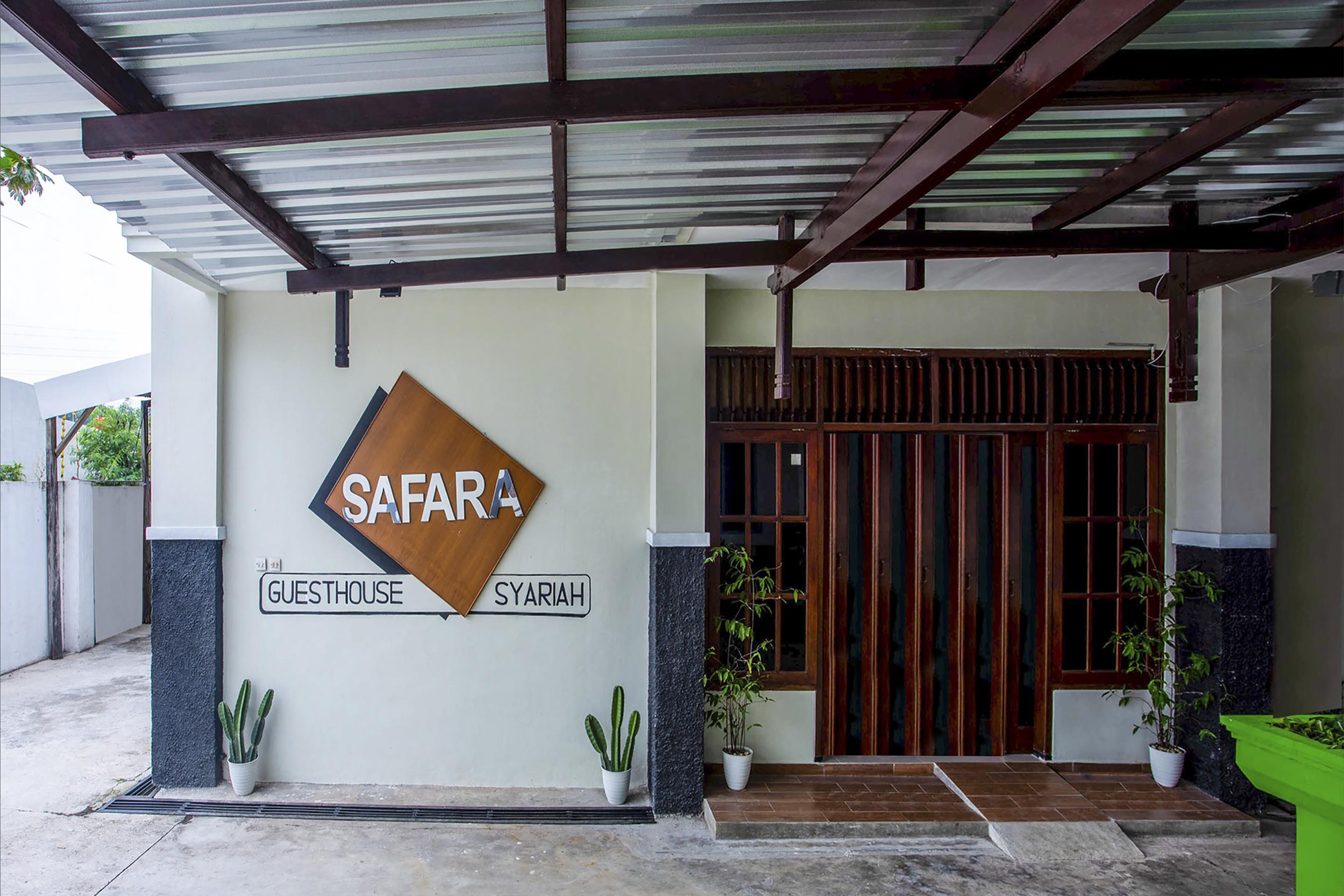 Safara Guesthouse Syariah Semarang Extérieur photo
