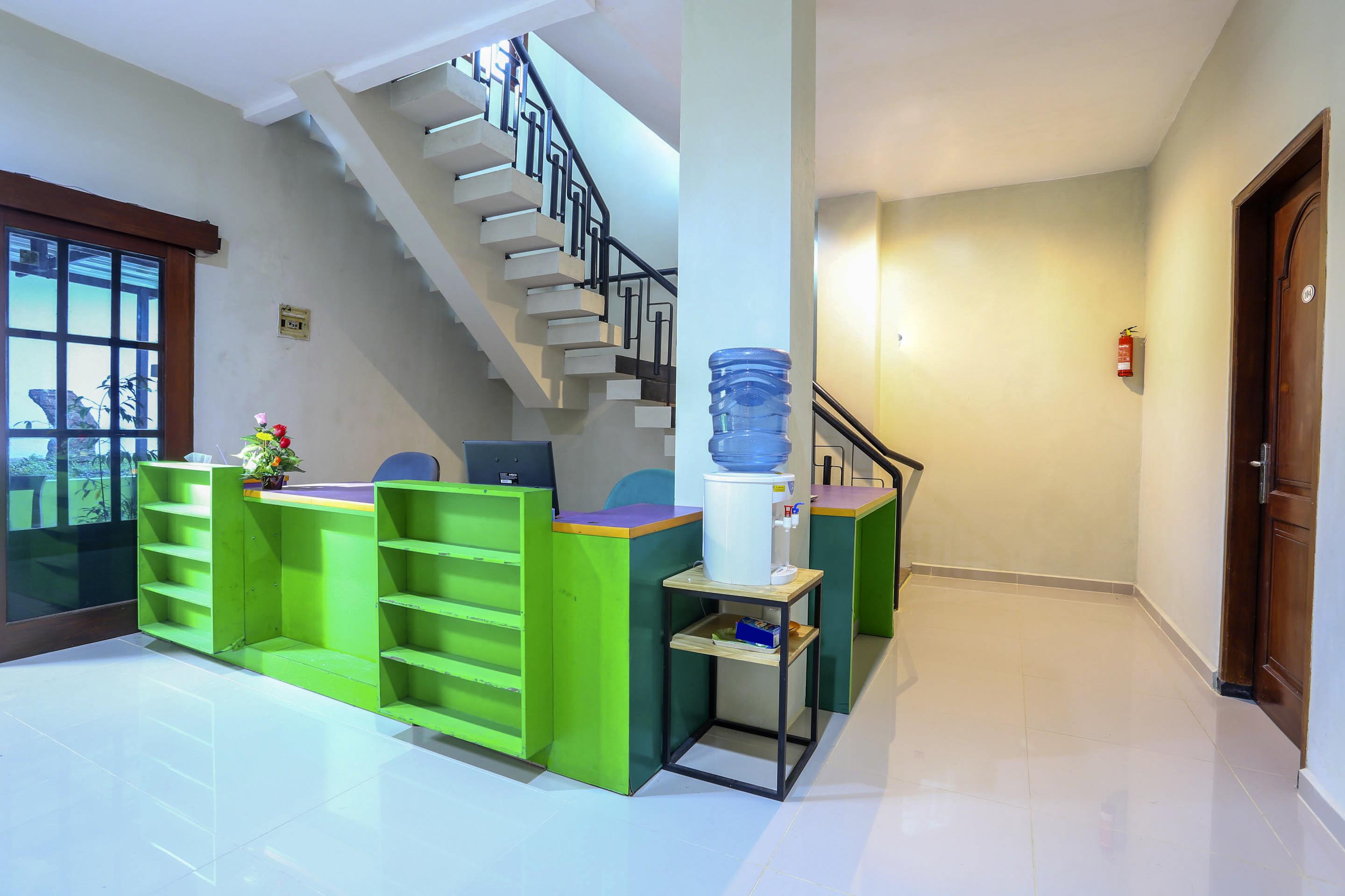 Safara Guesthouse Syariah Semarang Extérieur photo