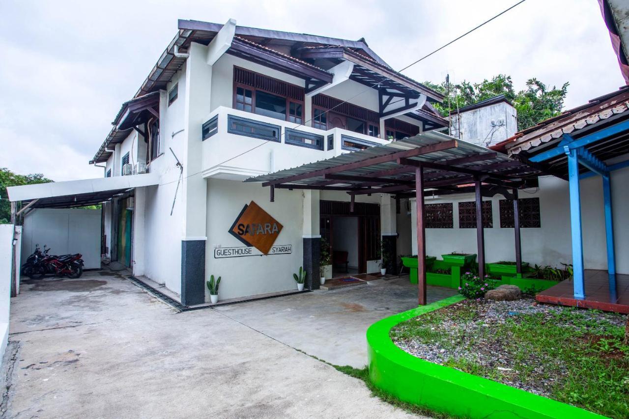 Safara Guesthouse Syariah Semarang Extérieur photo