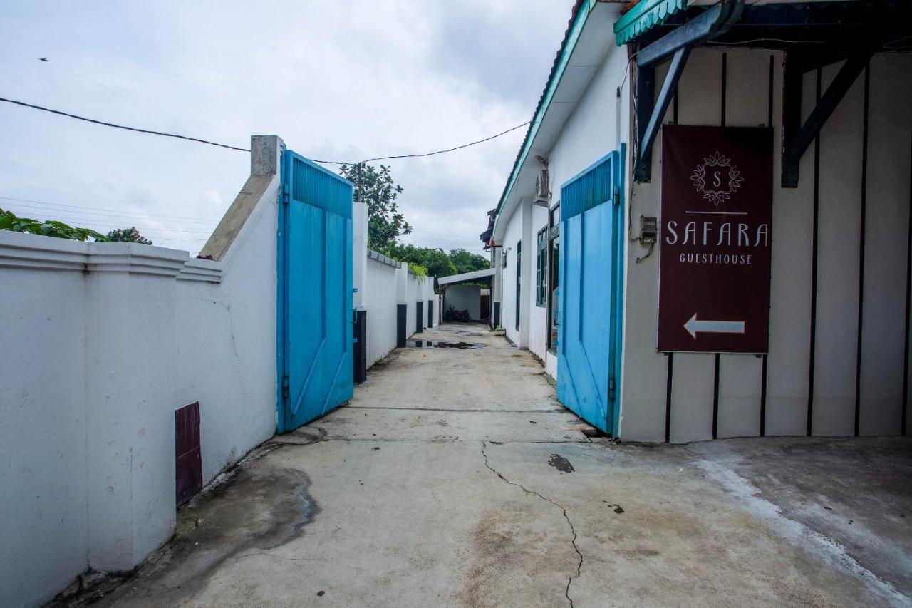 Safara Guesthouse Syariah Semarang Extérieur photo