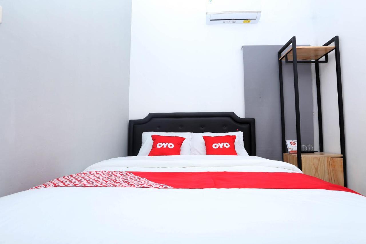 Safara Guesthouse Syariah Semarang Extérieur photo