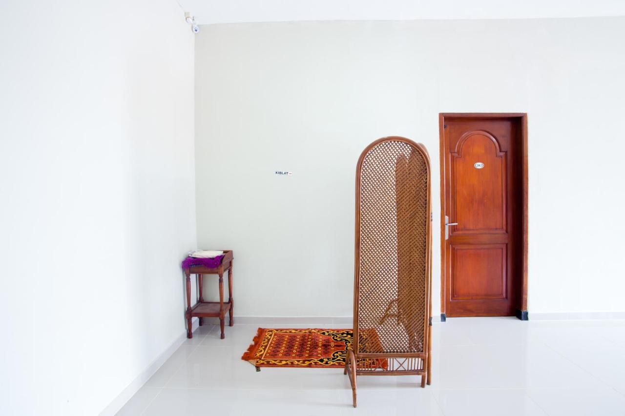 Safara Guesthouse Syariah Semarang Extérieur photo